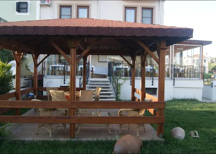 Ender (adults Only) Ayvalı